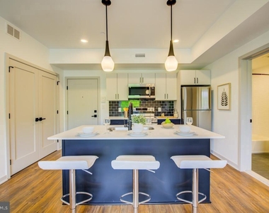 5001 Umbria Street - Photo Thumbnail 3