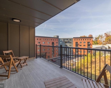 5001 Umbria Street - Photo Thumbnail 16