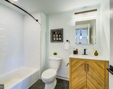 5001 Umbria Street - Photo Thumbnail 6
