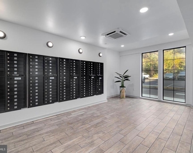 5001 Umbria Street - Photo Thumbnail 14