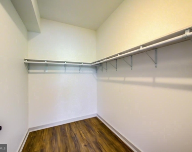 5001 Umbria Street - Photo Thumbnail 9