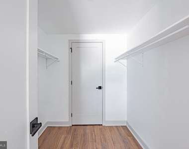 5001 Umbria Street - Photo Thumbnail 9
