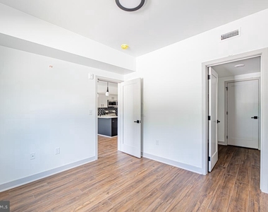 5001 Umbria Street - Photo Thumbnail 8