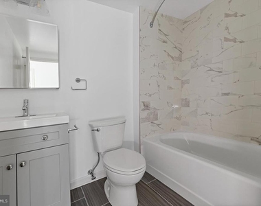 404 Fountain Street - Photo Thumbnail 4