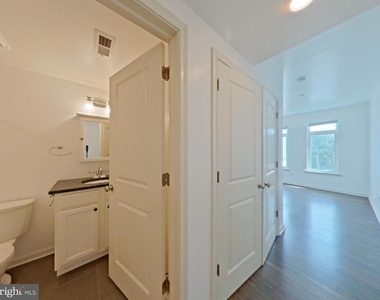 6619 Ridge Avenue - Photo Thumbnail 2