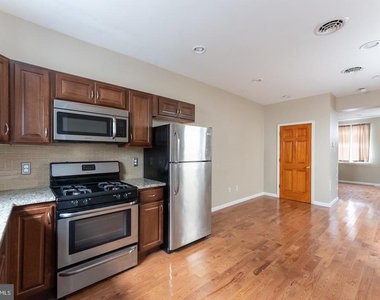 1211 N Palethorp Street - Photo Thumbnail 11
