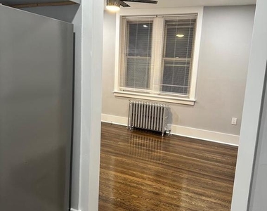 200-205 W Sedgwick Street - Photo Thumbnail 22