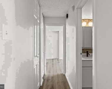 1500 Locust Street - Photo Thumbnail 17