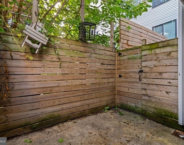 2117 N Hope Street - Photo Thumbnail 7