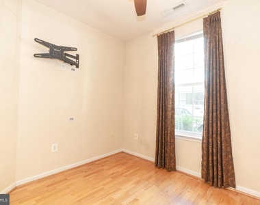 3138 W Master Street - Photo Thumbnail 6