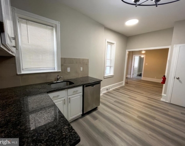 637 N 32nd Street - Photo Thumbnail 8