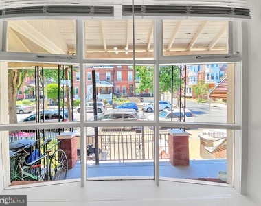 637 N 32nd Street - Photo Thumbnail 3