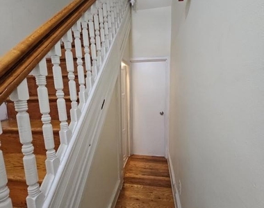 637 N 32nd Street - Photo Thumbnail 14