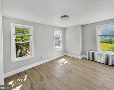 1101 N 41st Street - Photo Thumbnail 10