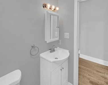 1101 N 41st Street - Photo Thumbnail 14