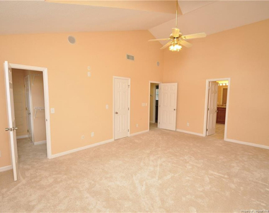 100 Preston Pines Drive - Photo Thumbnail 18