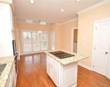 100 Preston Pines Drive - Photo Thumbnail 12