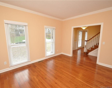 100 Preston Pines Drive - Photo Thumbnail 5