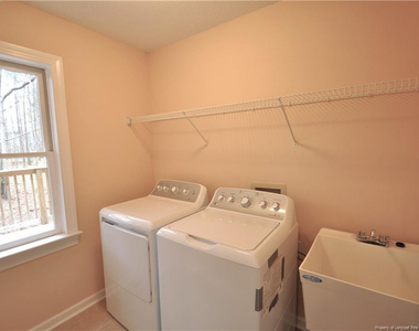 100 Preston Pines Drive - Photo Thumbnail 14