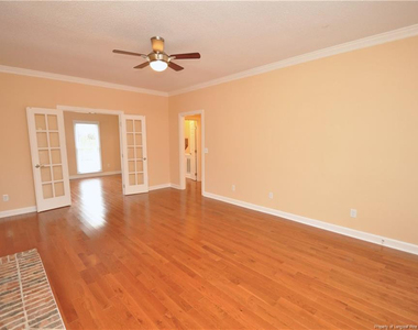 100 Preston Pines Drive - Photo Thumbnail 8