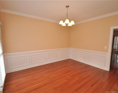 100 Preston Pines Drive - Photo Thumbnail 2