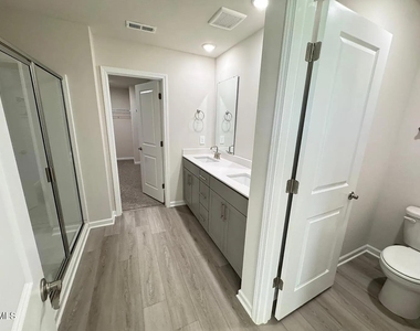 180 White Birch Lane - Photo Thumbnail 7