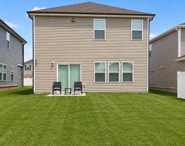 609 Red River Drive - Photo Thumbnail 9