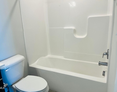 2723 Chert Lane - Photo Thumbnail 28