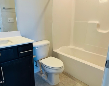 2723 Chert Lane - Photo Thumbnail 29