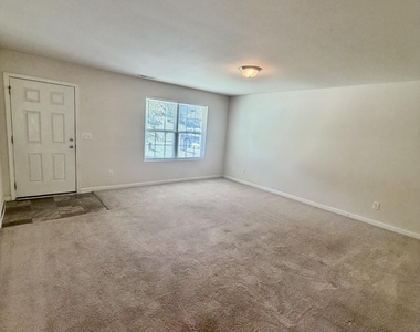1204 Sweetgrass Street - Photo Thumbnail 10