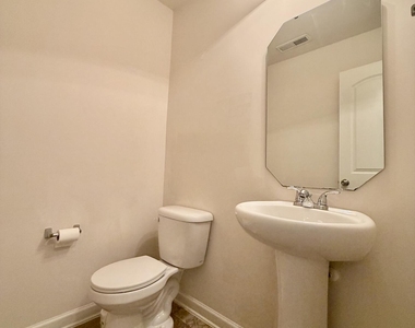 1204 Sweetgrass Street - Photo Thumbnail 11