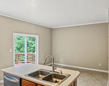 7209 Doverton Court - Photo Thumbnail 12