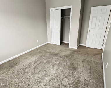 7209 Doverton Court - Photo Thumbnail 17