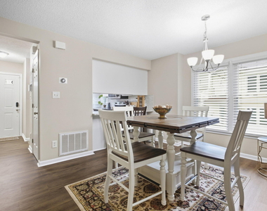 4359 Bona Court - Photo Thumbnail 6