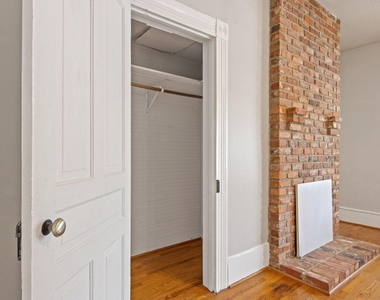 106 W Ivey Street - Photo Thumbnail 16