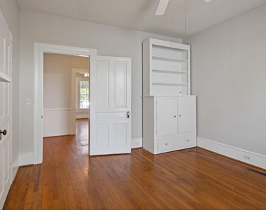106 W Ivey Street - Photo Thumbnail 9