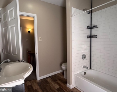 36 Spruce Street - Photo Thumbnail 17