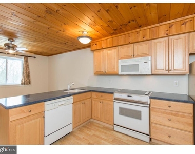 600 Campbell Circle - Photo Thumbnail 1