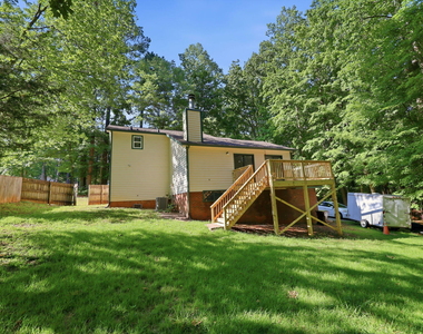 11129 Lakeshore Drive - Photo Thumbnail 21