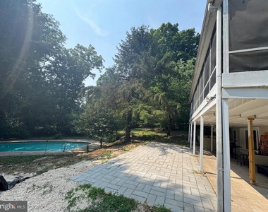 2727 Durham Road - Photo Thumbnail 12