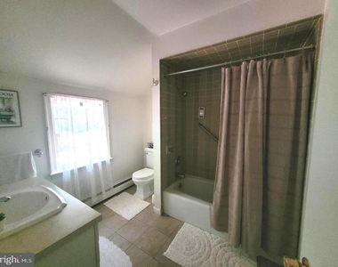 2727 Durham Road - Photo Thumbnail 15