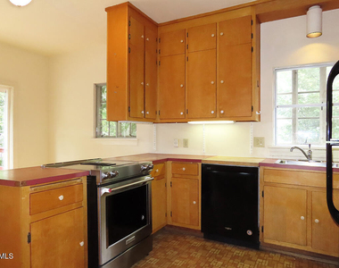 120 Kenan Street - Photo Thumbnail 7