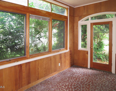 120 Kenan Street - Photo Thumbnail 10