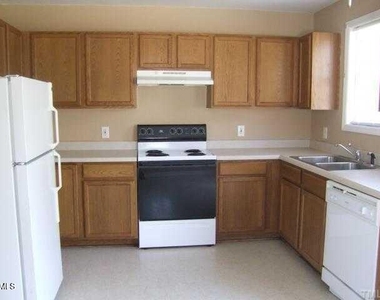 208 N Franklin Street - Photo Thumbnail 1