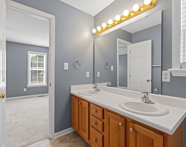 110 Richard Drive - Photo Thumbnail 26