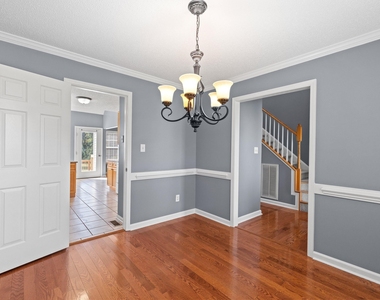 110 Richard Drive - Photo Thumbnail 8