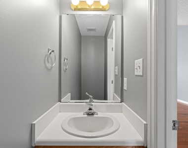 110 Richard Drive - Photo Thumbnail 29