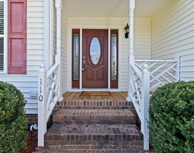 110 Richard Drive - Photo Thumbnail 5