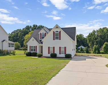 110 Richard Drive - Photo Thumbnail 4