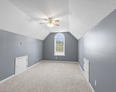 110 Richard Drive - Photo Thumbnail 36